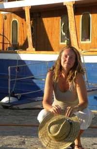 Maria_vor_dem_Schiff